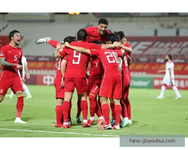 中国男足世预赛生死战0比1惜败韩国 新加坡门将力保晋级